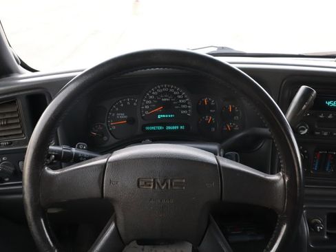 Used 2003 GMC Sierra 3500 SLE image 24