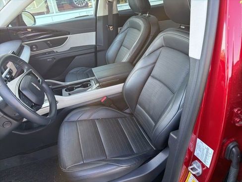 Used 2024 Lincoln Nautilus Reserve w/ Equipment Group 202A AWD/4WD image 13
