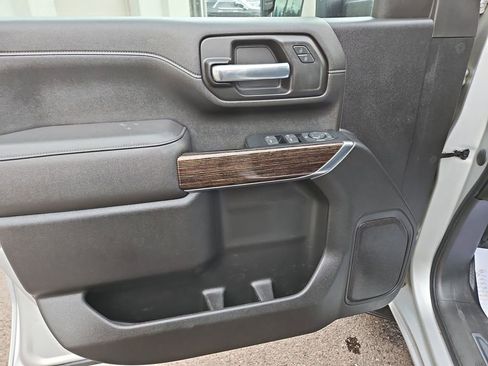 Used 2022 GMC Sierra 2500 SLE image 12