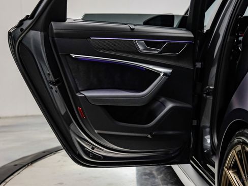 Used 2023 Audi RS 6 w/ Black Optic Package AWD/4WD image 90
