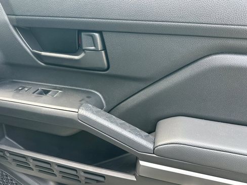 Used 2025 Toyota Tacoma SR5 image 20