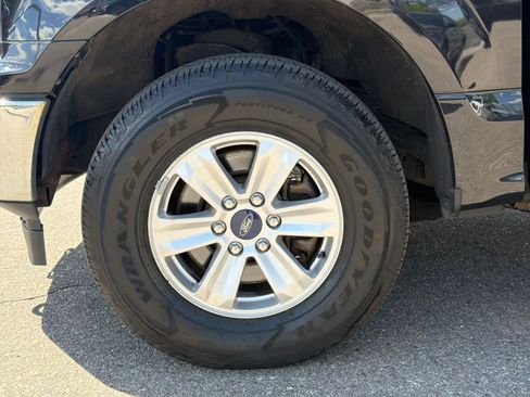 Used 2019 Ford F150 XLT AWD/4WD image 17