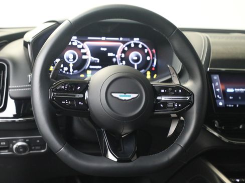 Used 2026 Aston Martin DBX 707 AWD/4WD image 21