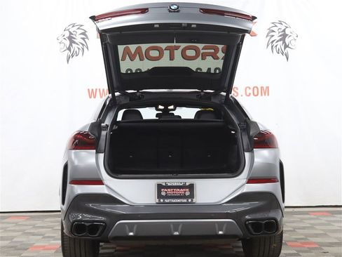 Used 2024 BMW X6 M60i AWD/4WD image 6