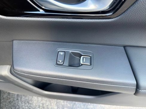 Used 2026 Honda CR-V EX-L image 32