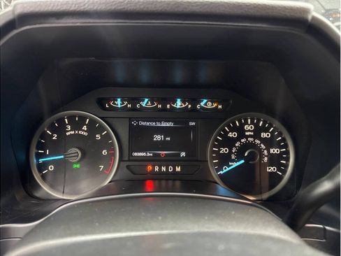 Used 2018 Ford F150 XLT w/ Equipment Group 302A Luxury AWD/4WD image 14