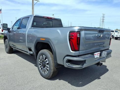 New 2026 GMC Sierra 2500 Denali Ultimate w/ Max Trailering Package AWD/4WD image 5