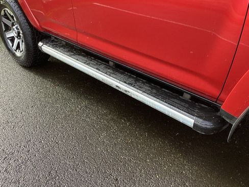 Used 2020 Toyota 4Runner TRD Off-Road Premium image 8