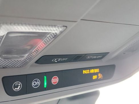 Used 2023 Chevrolet Malibu LT FWD image 29