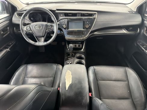 Used 2018 Toyota Avalon XLE Premium FWD image 14