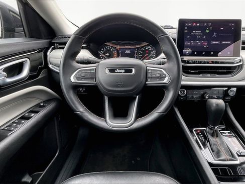 Used 2022 Jeep Compass Limited image 5