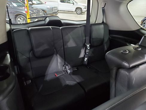 Used 2019 INFINITI QX80 Luxe w/ Proassist Package RWD image 25