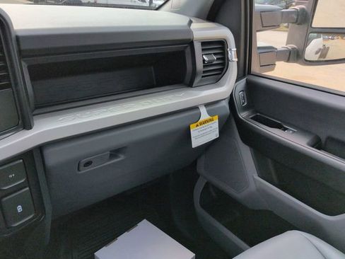 New 2026 Ford F550 XL image 15