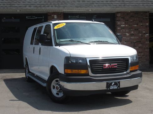 Used 2025 GMC Savana 2500 w/ Driver Convenience Package RWD image 1