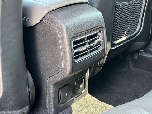 Used 2024 Lincoln Corsair AWD w/ Equipment Group 101A image 24