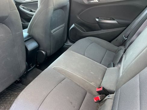 Used 2017 Chevrolet Cruze LT image 5