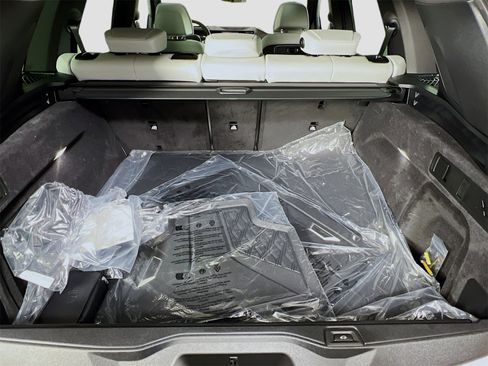 New 2026 BMW X5 xDrive40i w/ Climate Comfort Package image 29