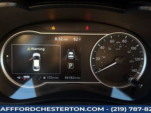 Used 2024 Nissan Versa SV FWD image 21