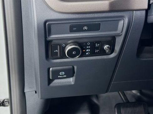 Used 2025 Ford F150 XL AWD/4WD image 12