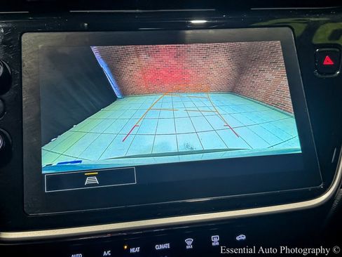 Used 2023 Chevrolet Bolt EUV LT image 23