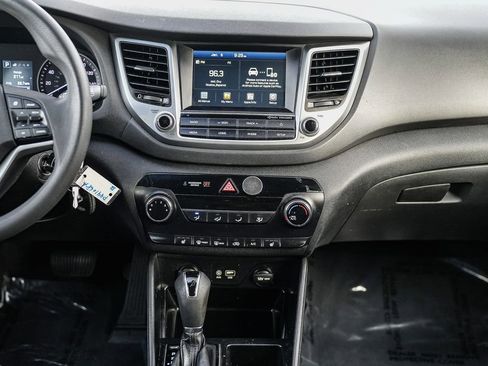 Used 2018 Hyundai Tucson SEL image 14