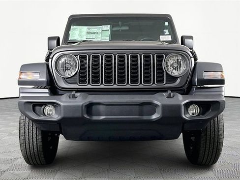 Used 2025 Jeep Wrangler Sport image 2
