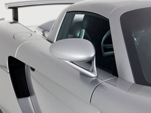 Used 2004 Porsche Carrera GT RWD image 64