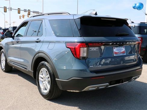 New 2025 Ford Explorer Active w/ Active Comfort Package image 7