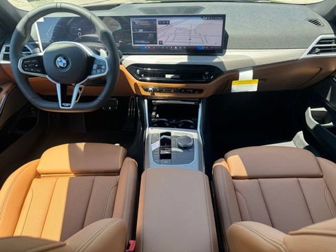 New 2026 BMW 330i xDrive Sedan w/ M Sport Package AWD/4WD image 17