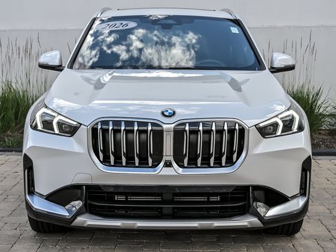 Used 2026 BMW X1 xDrive28i AWD/4WD image 4