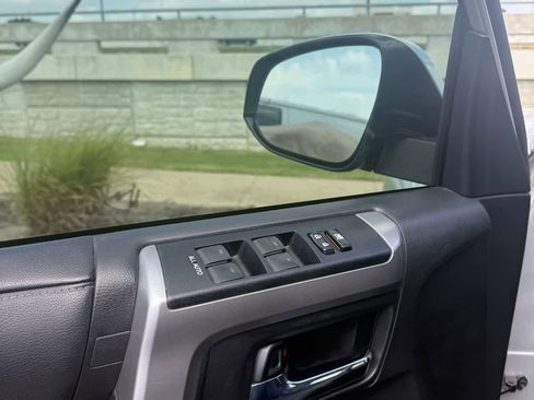 Used 2023 Toyota 4Runner SR5 Premium w/ Moonroof Package RWD image 9