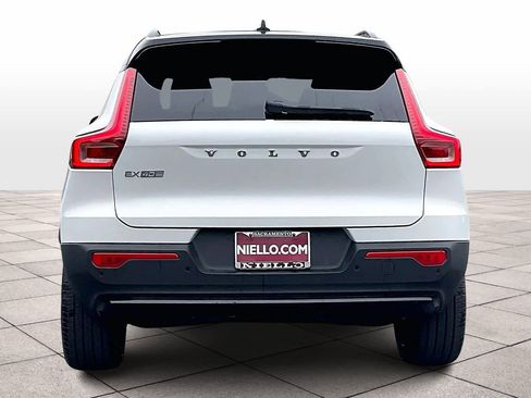 New 2026 Volvo EX40 Plus w/ Climate Package image 6