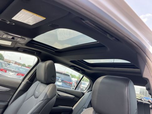 Used 2023 Cadillac CT5 Luxury AWD/4WD image 24