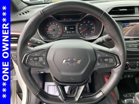 Used 2023 Chevrolet TrailBlazer RS AWD/4WD image 25