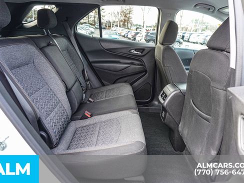 Used 2024 Chevrolet Equinox LT image 24