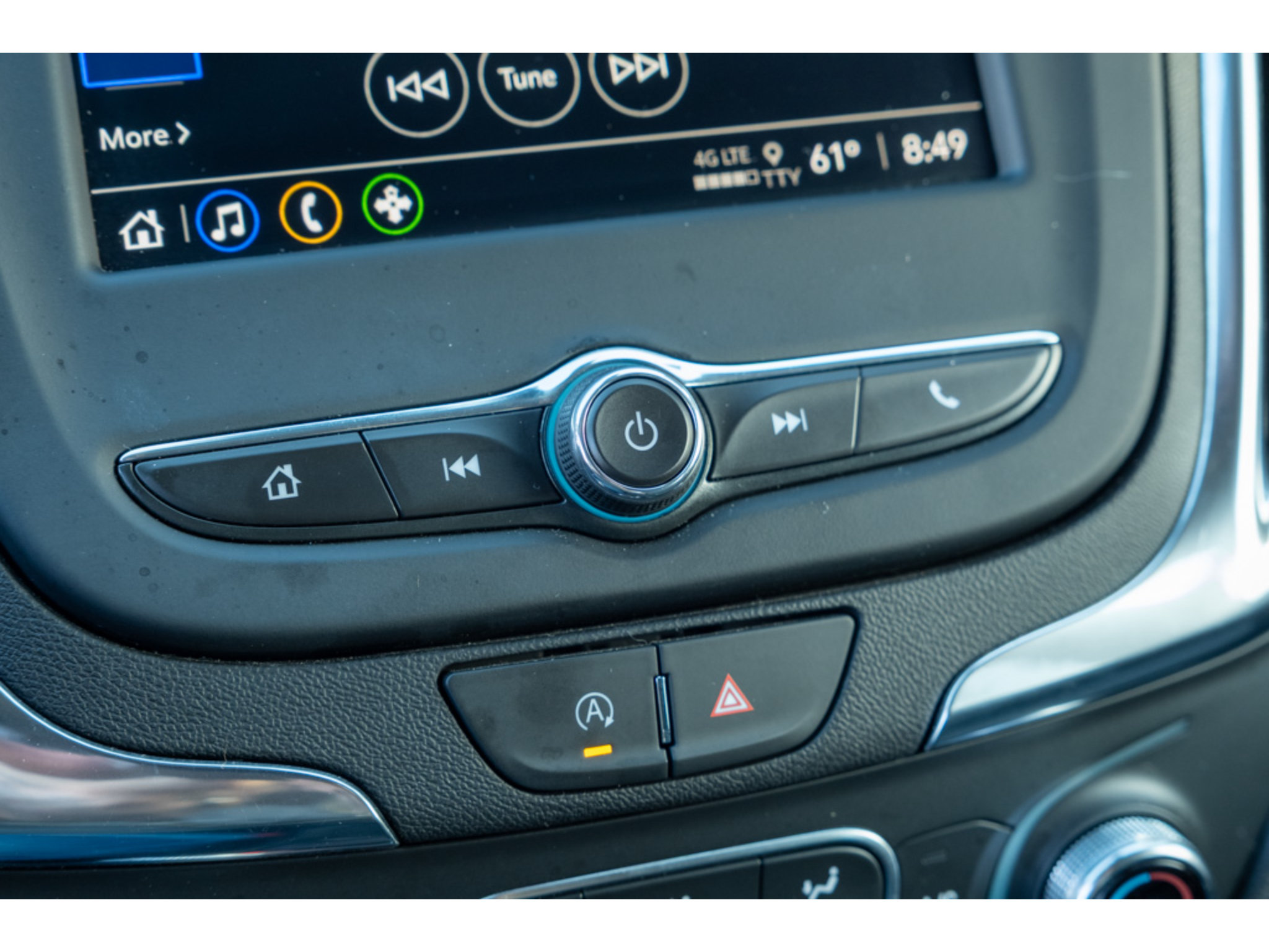 Used 2024 Chevrolet Equinox LT FWD image 29