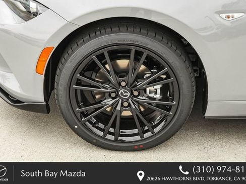 New 2026 MAZDA MX-5 Miata Club w/ Interior Package RWD image 11