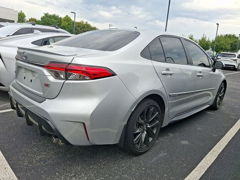 Certified 2024 Toyota Corolla SE FWD image 4