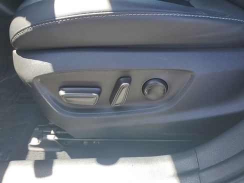 Used 2022 Toyota Prius Prime XLE FWD image 21