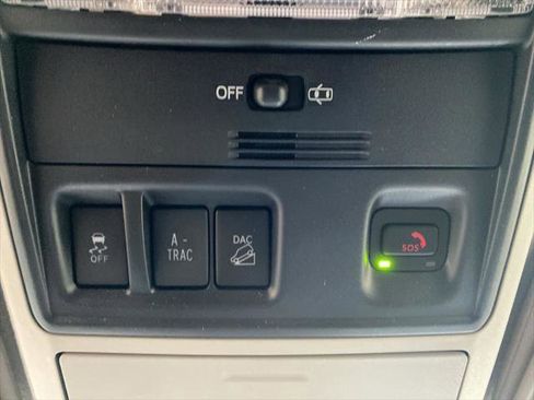 Certified 2024 Toyota 4Runner SR5 image 26