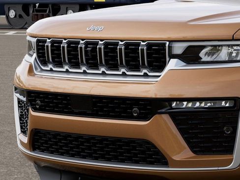 New 2026 Jeep Grand Cherokee L Summit AWD/4WD image 11
