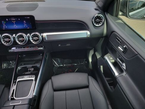 Certified 2026 Mercedes-Benz GLB 250 image 18