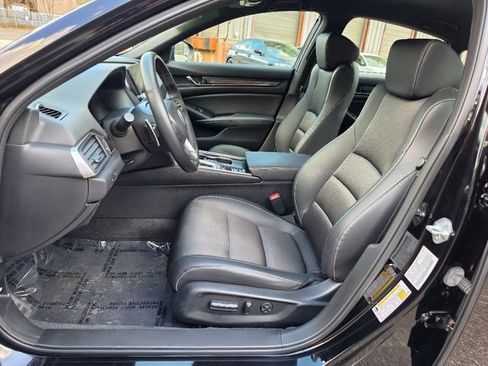 Used 2022 Honda Accord Sport image 21