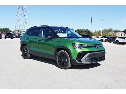 Certified 2025 Volkswagen Taos SE