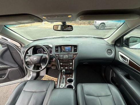 Used 2013 Nissan Pathfinder SL image 44