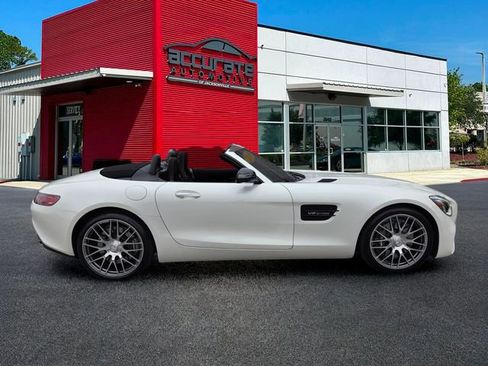 Used 2019 Mercedes-Benz AMG GT Roadster image 6