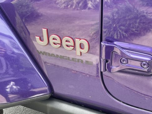 New 2026 Jeep Wrangler Unlimited Rubicon AWD/4WD image 12