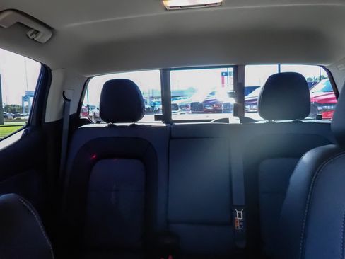 Used 2019 Chevrolet Colorado Z71 image 14