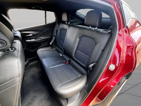 Used 2025 Buick Envista Preferred FWD image 21