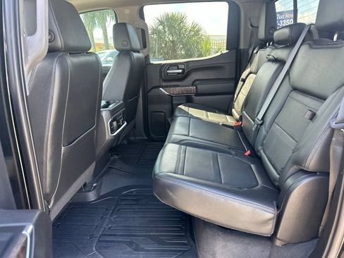Used 2021 GMC Sierra 1500 Denali w/ Denali Ultimate Package AWD/4WD image 8